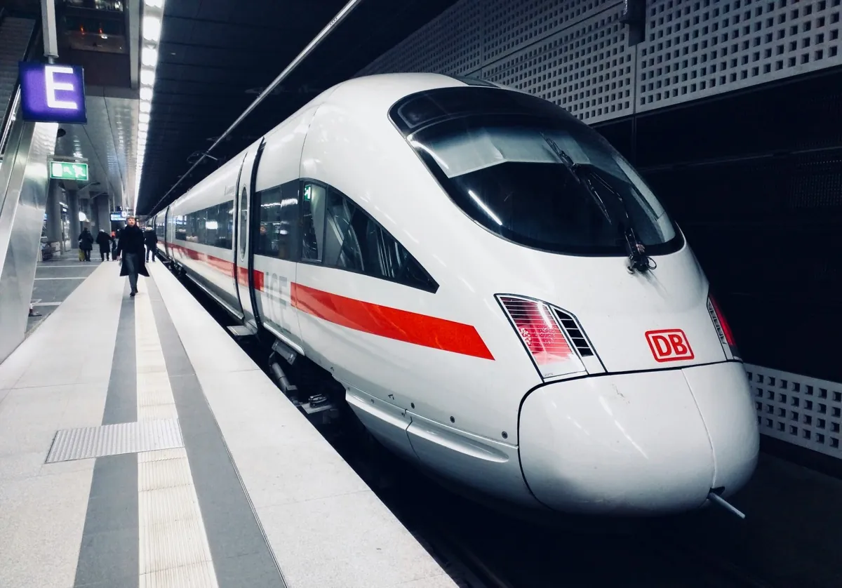 A shinkansen bullet train travelling through Japan — JR Pass calculator